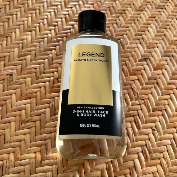 Bath and Body Works Legend Body Wash - Picture 2 of 3